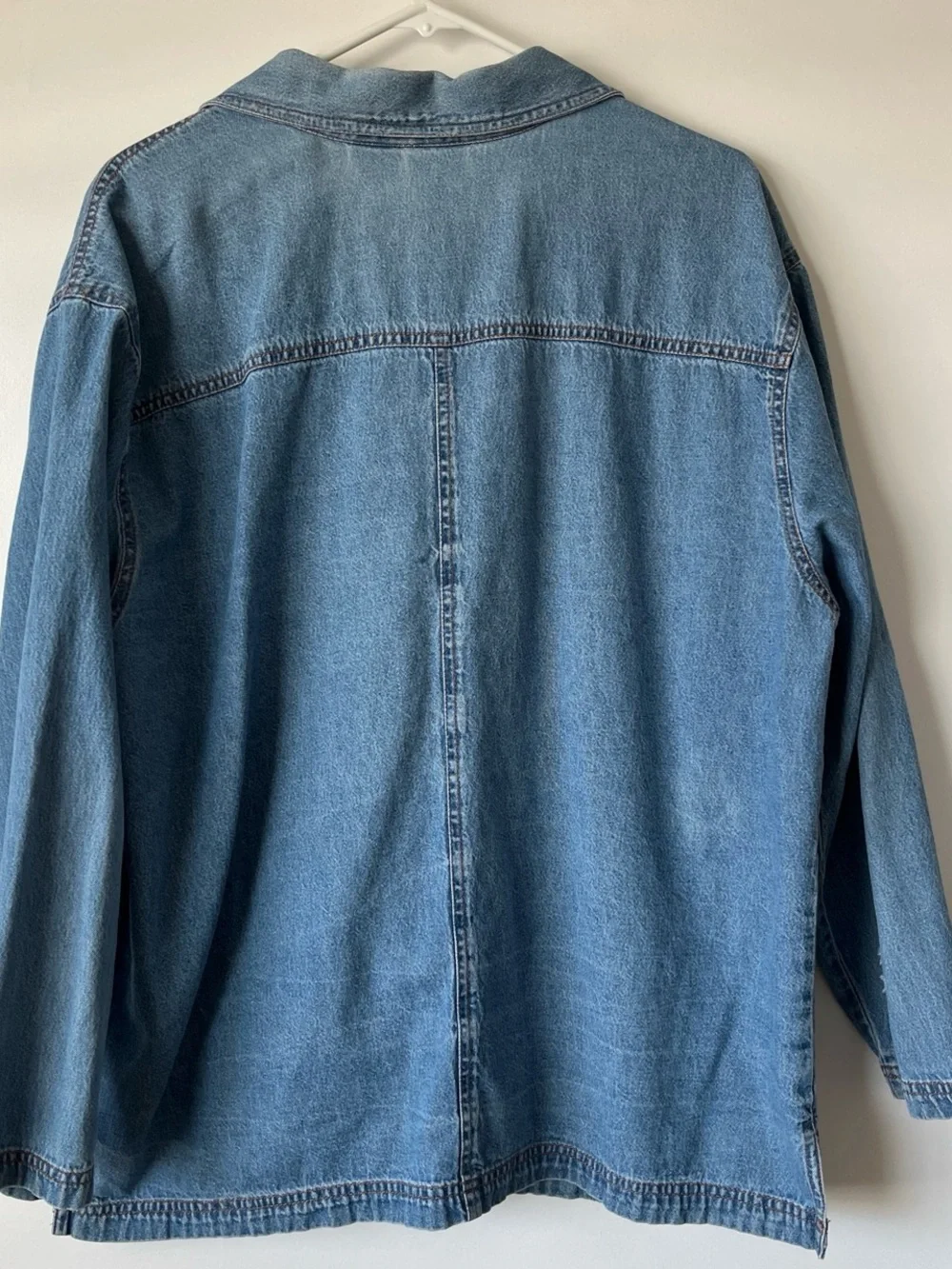 Blair Vintage Embroidered Butterfly Denim Jacket - Blue - Picture 4 of 6